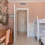 Hotel Riva Etrusca 3*