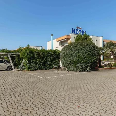 Riva Etrusca 3*